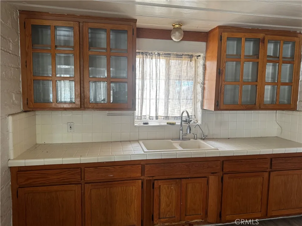 21895 Biloxi Road Apple Valley, CA 92307