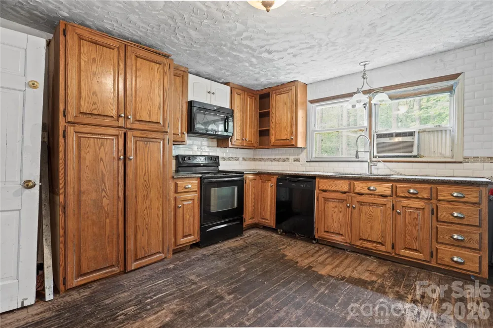14002 NC Hwy 73 Highway Huntersville, NC 28078
