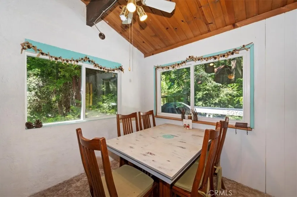 802 Knight Court Lake Arrowhead, CA 92352