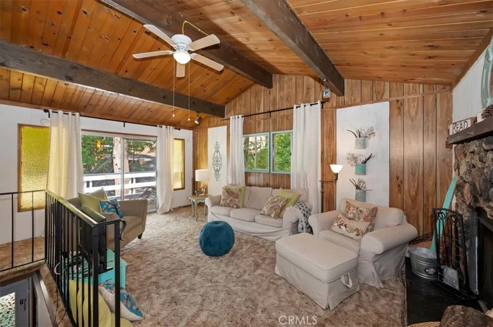 802 Knight Court Lake Arrowhead, CA 92352