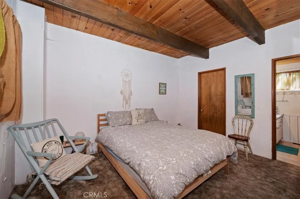 802 Knight Court Lake Arrowhead, CA 92352