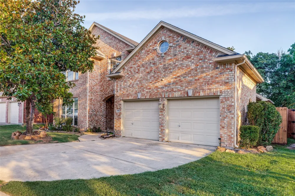 1706 Tealwood Lane Corinth, TX 76210