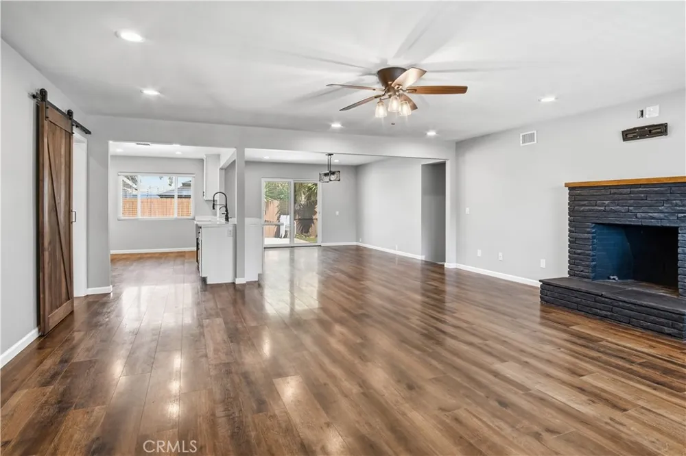 2367 Golden Avenue Lemon Grove, CA 91945