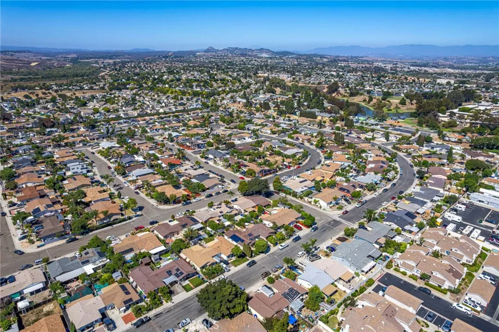4626 Calle De Retiro Oceanside, CA 92057