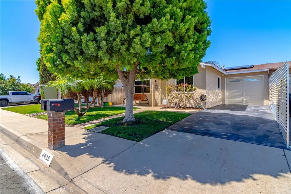 4626 Calle De Retiro Oceanside, CA 92057