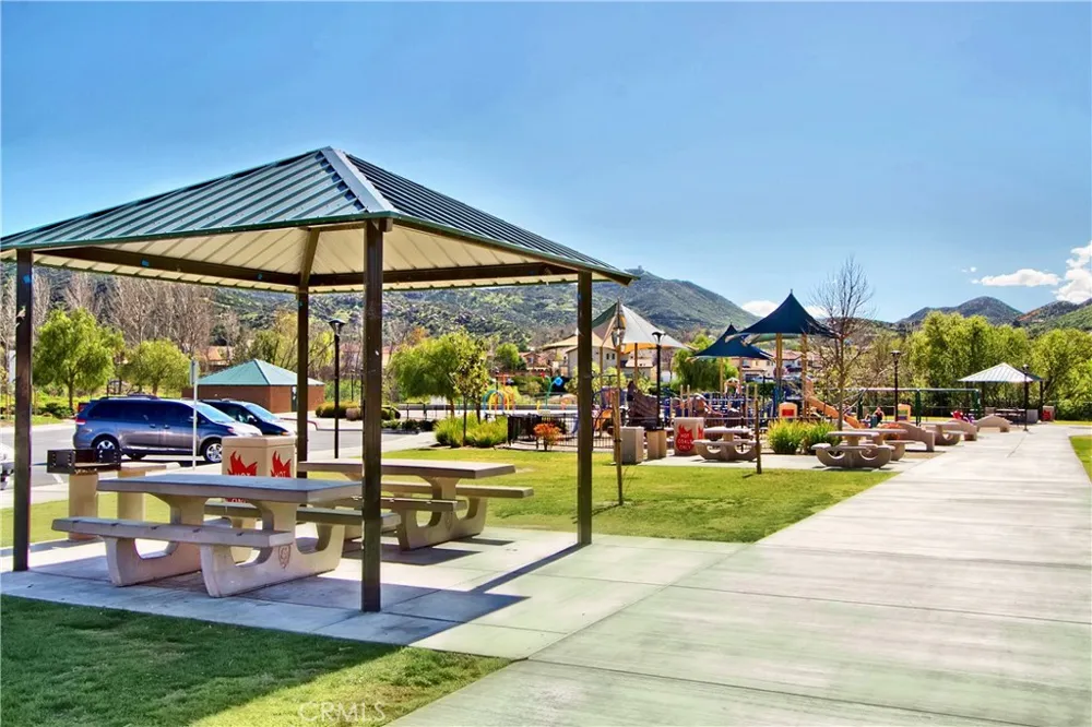 34193 Camelina Street Lake Elsinore, CA 92532