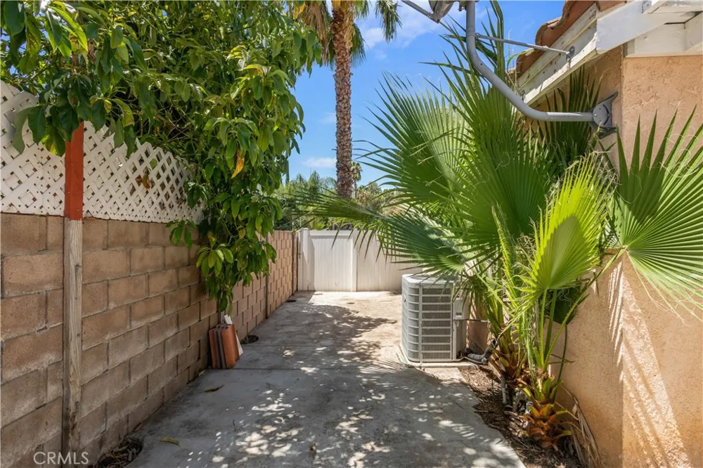 3514 Myers Street #3 Riverside, CA 92503