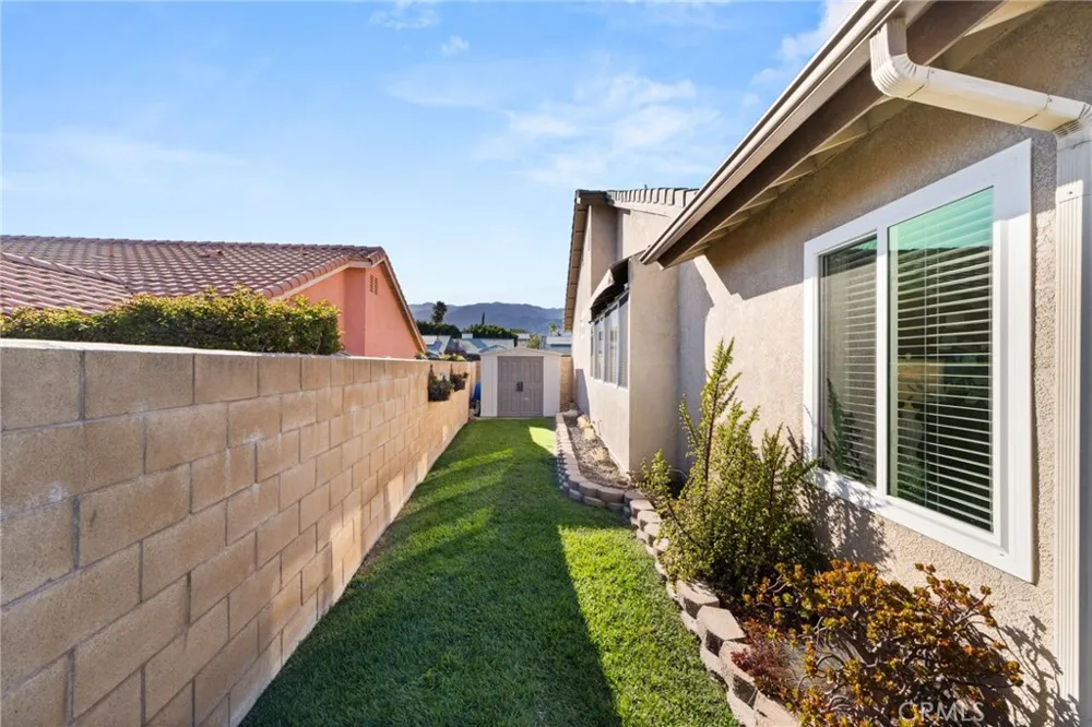 3859 Dove Tree Avenue Rialto, CA 92377