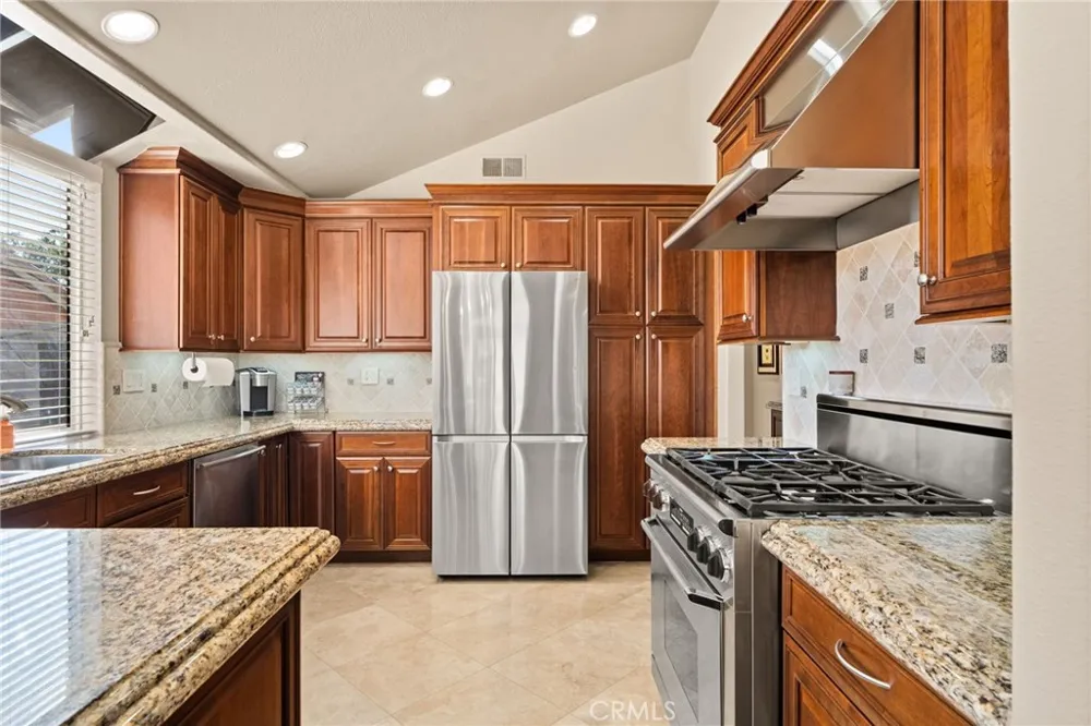 3859 Dove Tree Avenue Rialto, CA 92377