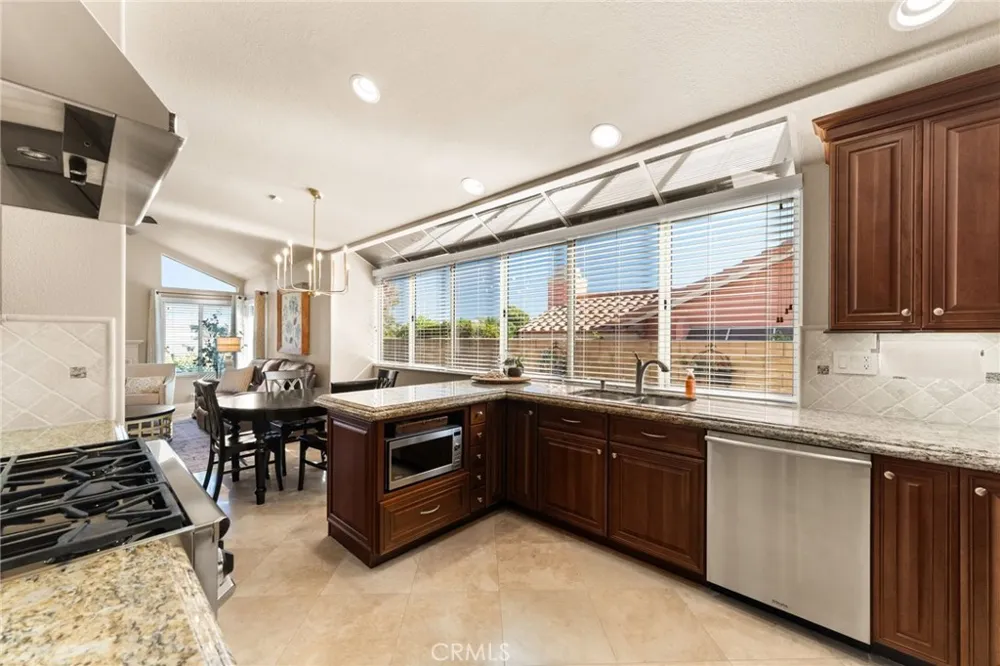 3859 Dove Tree Avenue Rialto, CA 92377