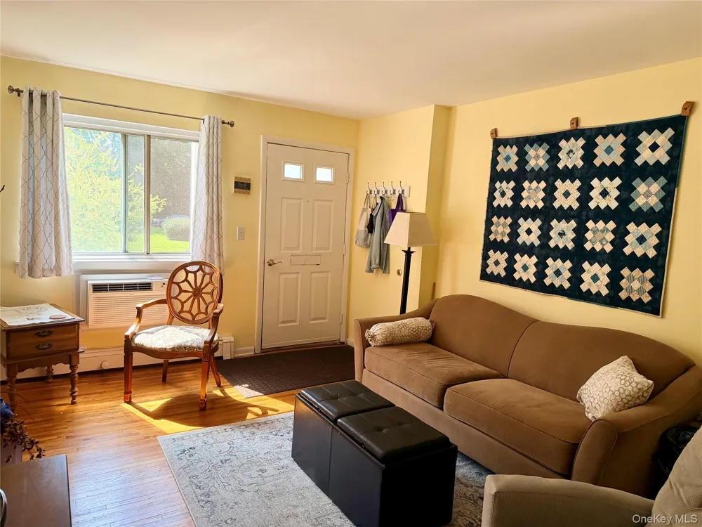 42 Manor Drive #42 Cornwall, NY 12518