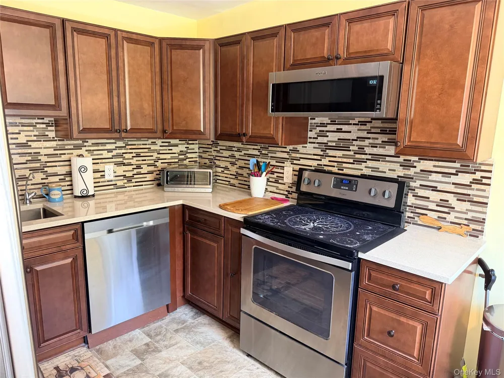 42 Manor Drive #42 Cornwall, NY 12518