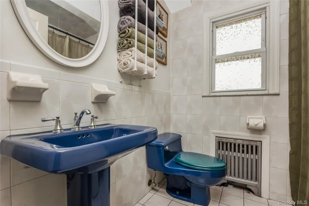 338 Southside Avenue Freeport, NY 11520