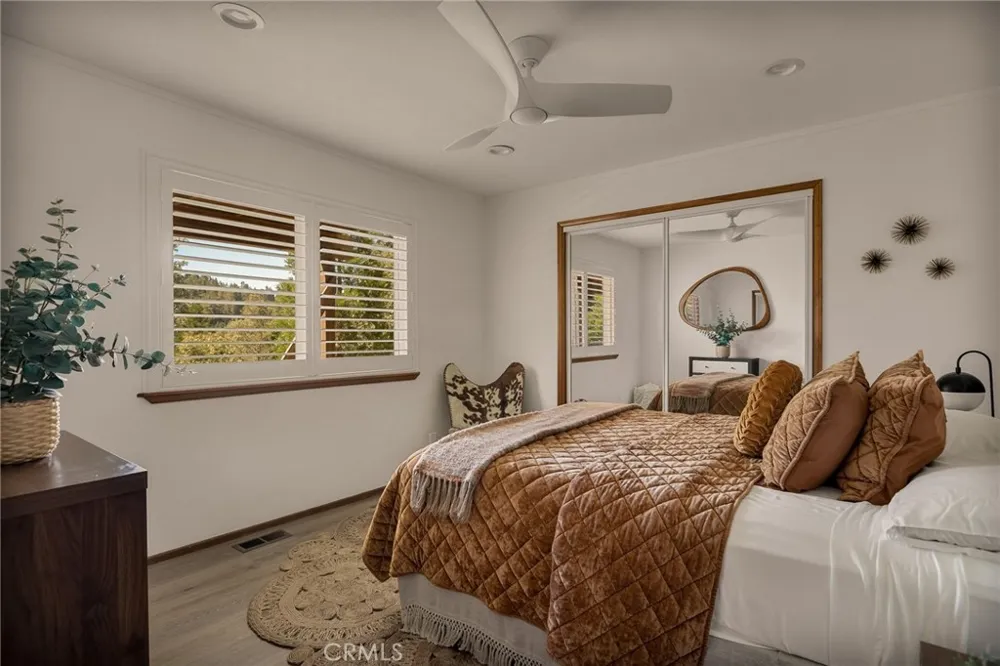 345 Summit Road Lake Arrowhead, CA 92352
