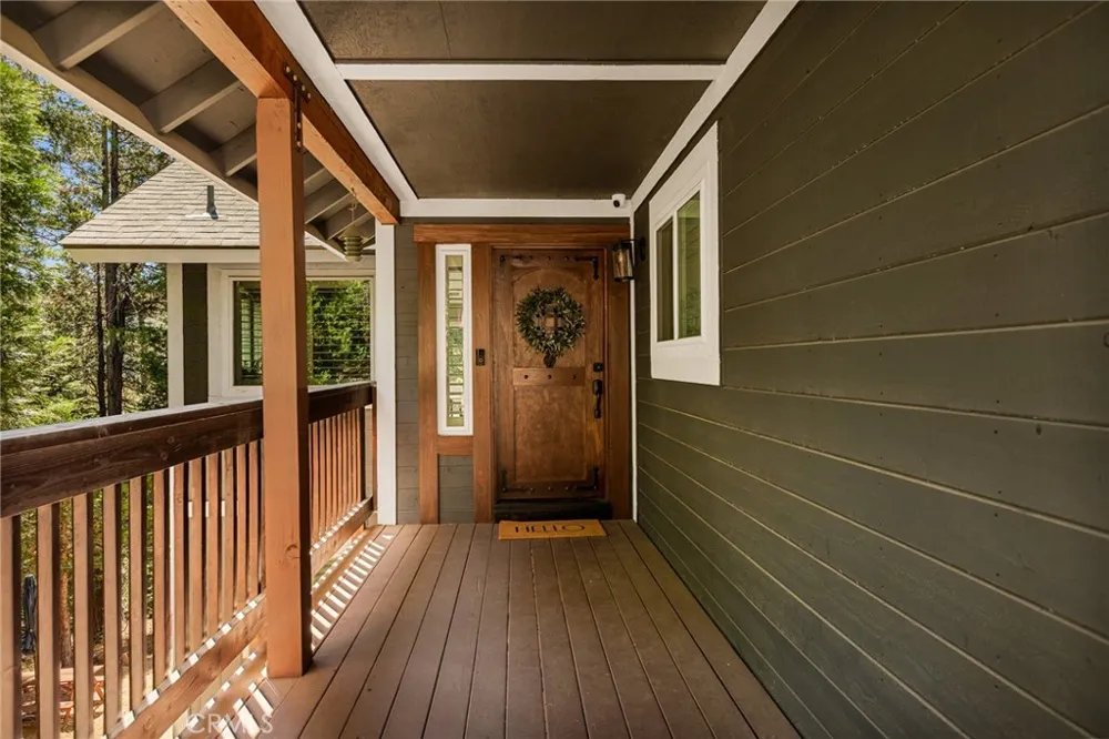 345 Summit Road Lake Arrowhead, CA 92352
