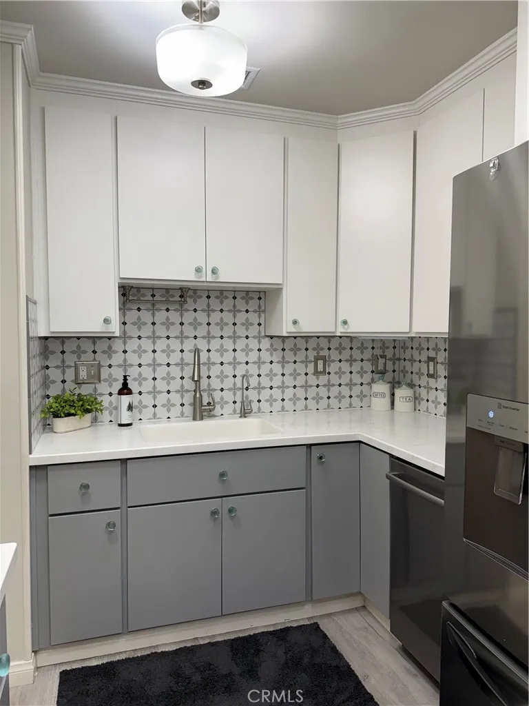 11421 Alburtis Norwalk, CA 90650