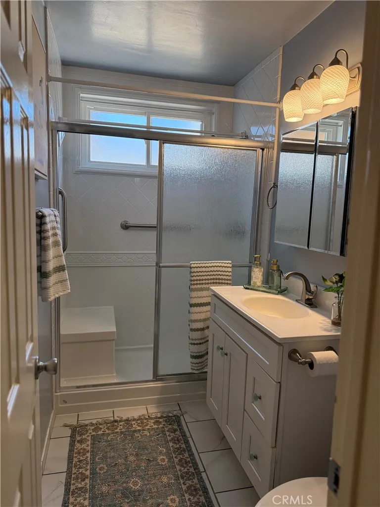 11421 Alburtis Norwalk, CA 90650