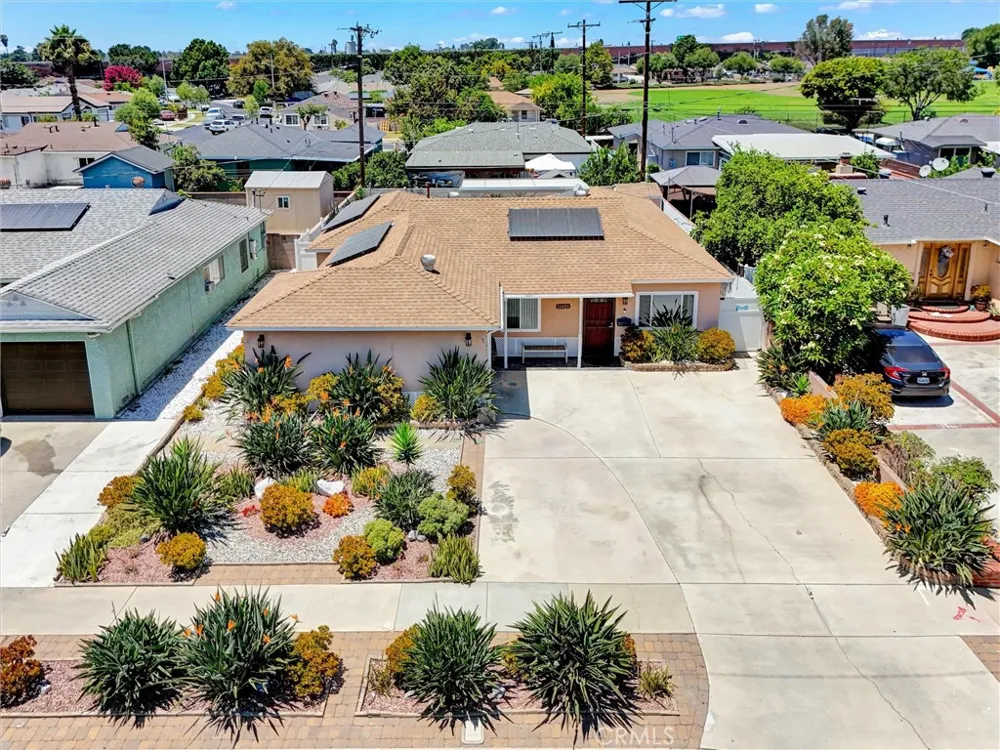 11421 Alburtis Norwalk, CA 90650