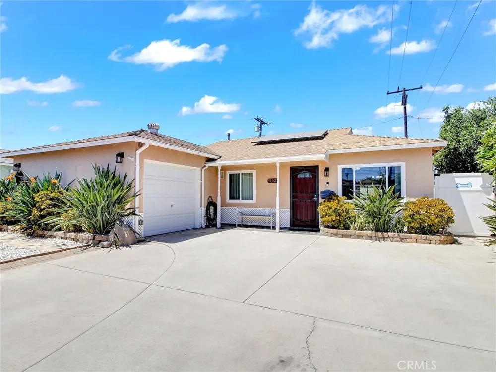11421 Alburtis Norwalk, CA 90650