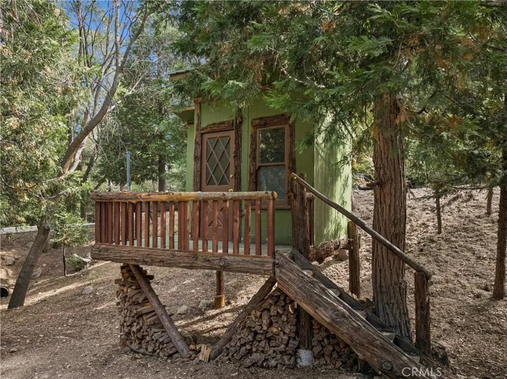 330 Burnt Mill Road Lake Arrowhead, CA 92352