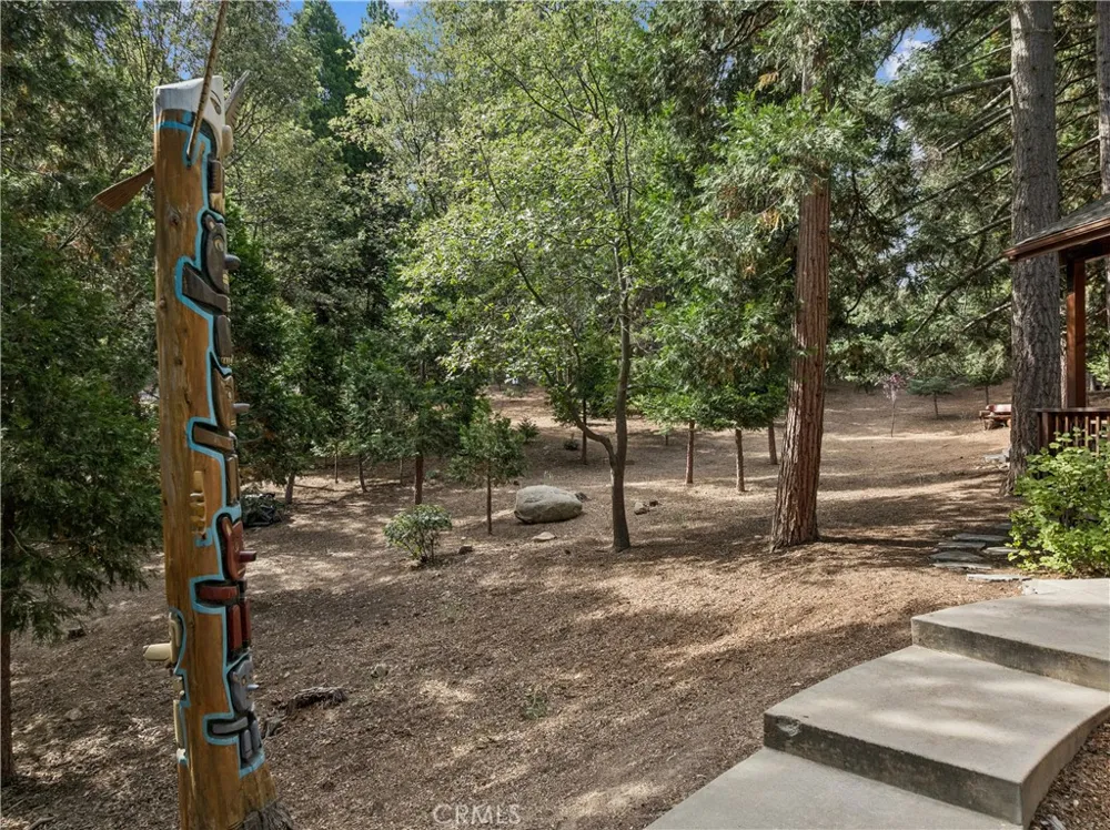 330 Burnt Mill Road Lake Arrowhead, CA 92352