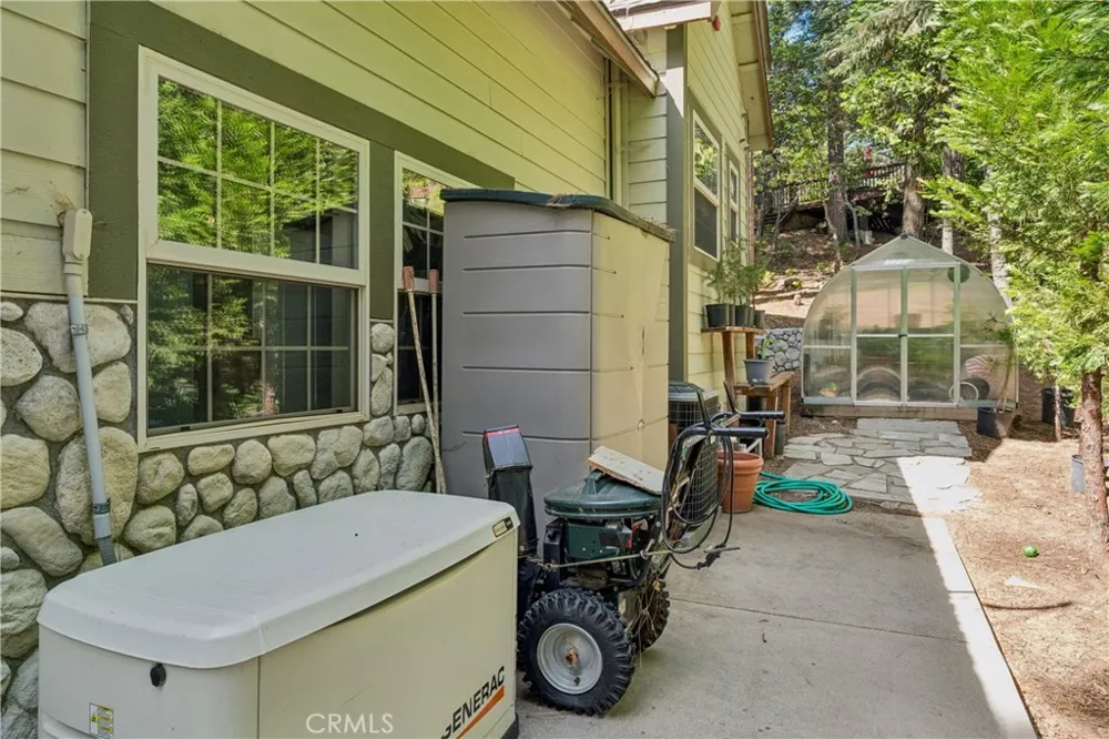 330 Burnt Mill Road Lake Arrowhead, CA 92352