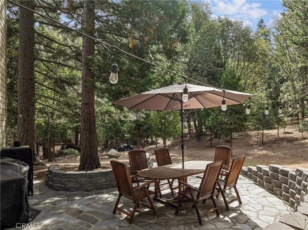 330 Burnt Mill Road Lake Arrowhead, CA 92352