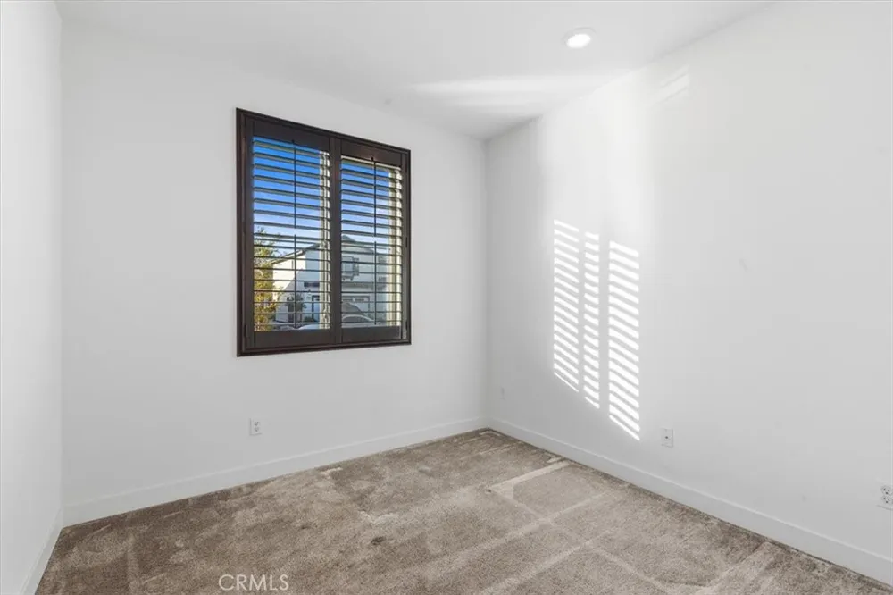 385 Cachuma Court Rialto, CA 92377