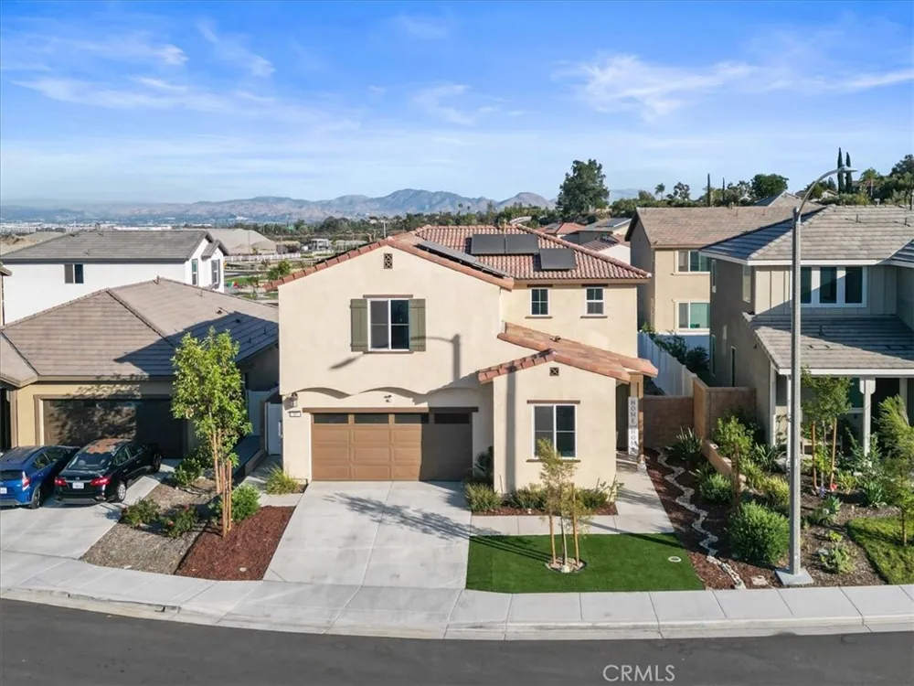 385 Cachuma Court Rialto, CA 92377