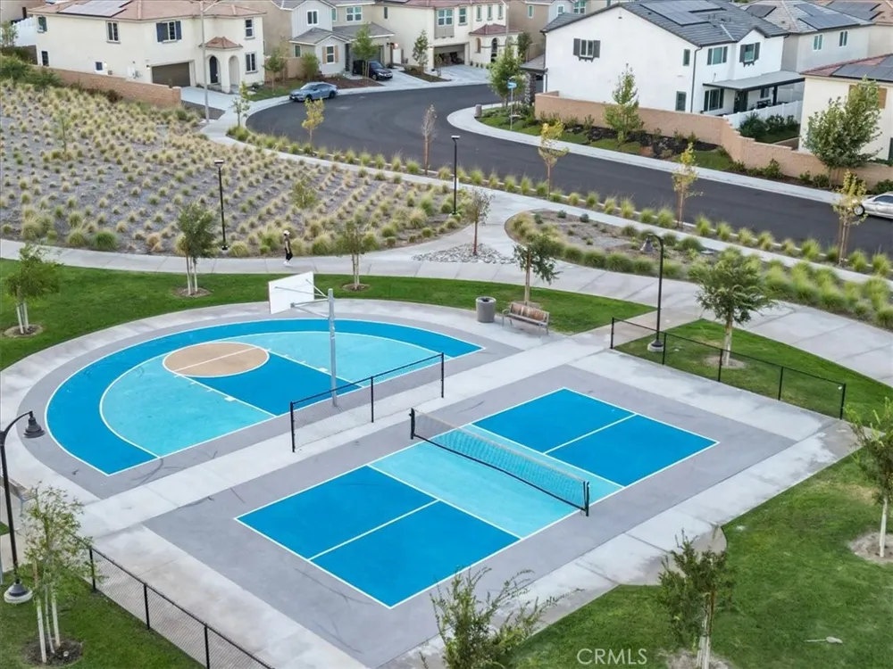 385 Cachuma Court Rialto, CA 92377