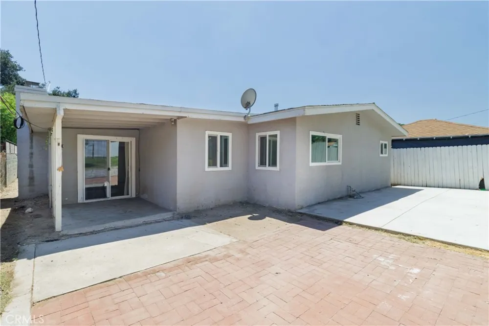 268 E 45th San Bernardino, CA 92404