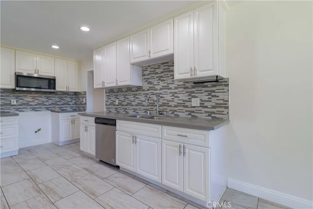 268 E 45th San Bernardino, CA 92404