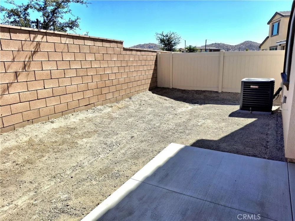 31367 TRAPPERS LOOP Winchester, CA 92596