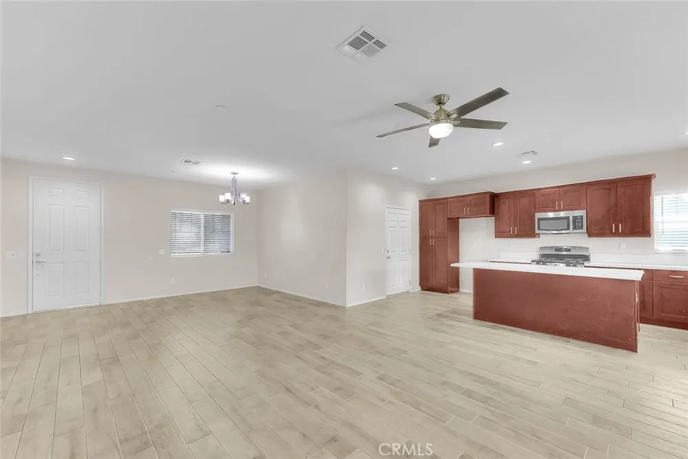 1616 Constant  Trail San Jacinto, CA 92582