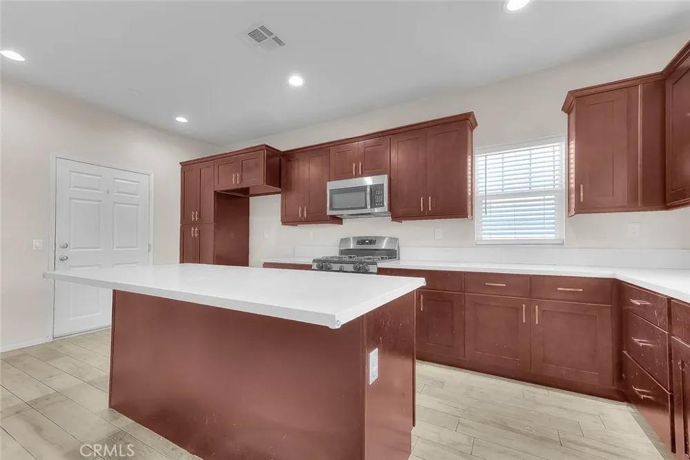 1616 Constant  Trail San Jacinto, CA 92582