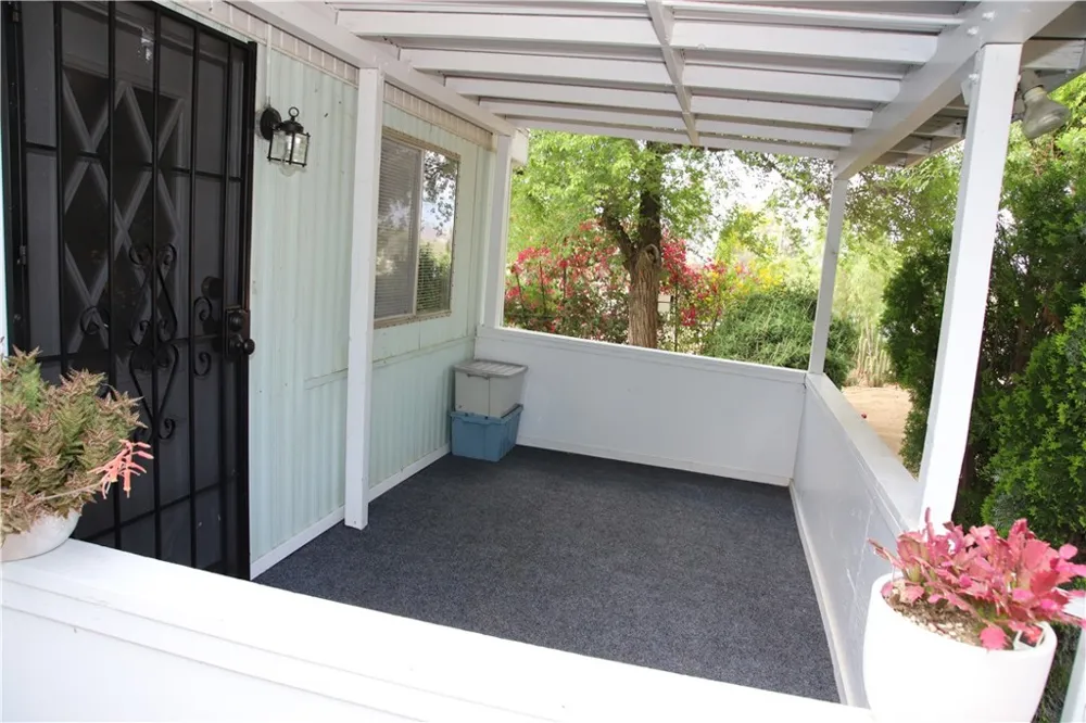28480 Red Gum Drive Lake Elsinore, CA 92532