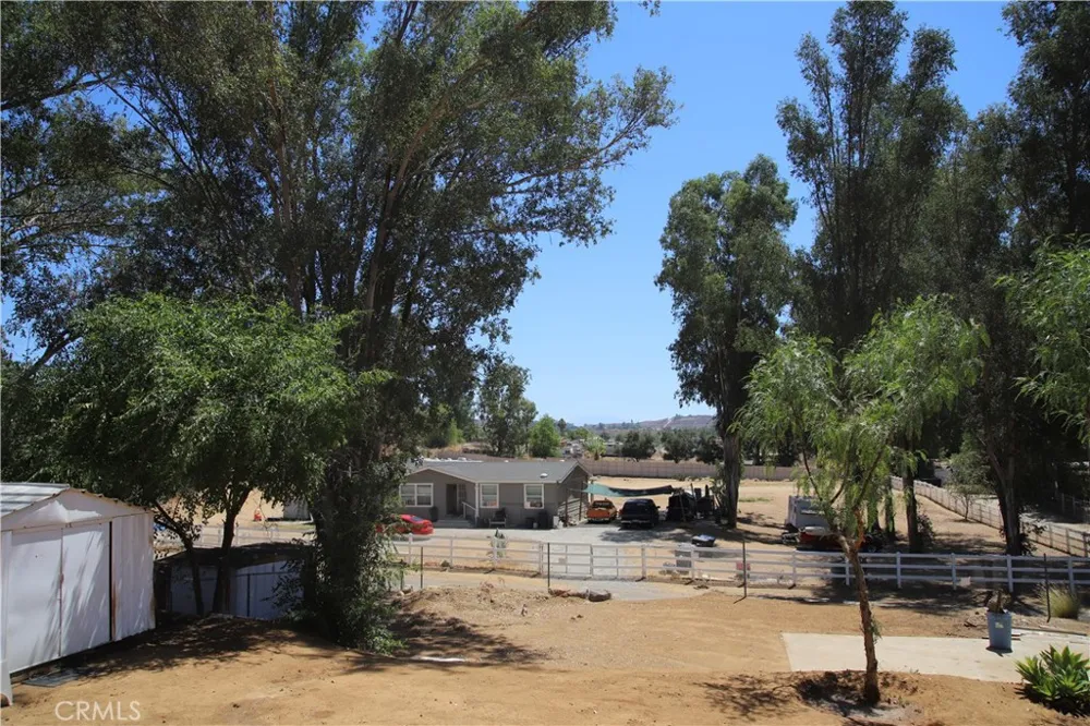 28480 Red Gum Drive Lake Elsinore, CA 92532