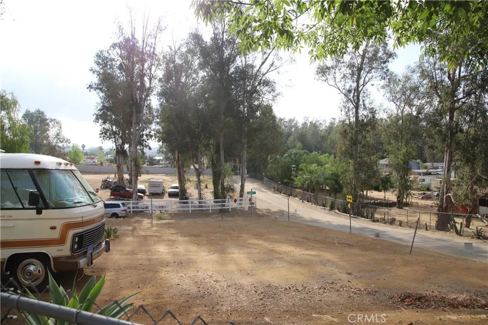 28480 Red Gum Drive Lake Elsinore, CA 92532