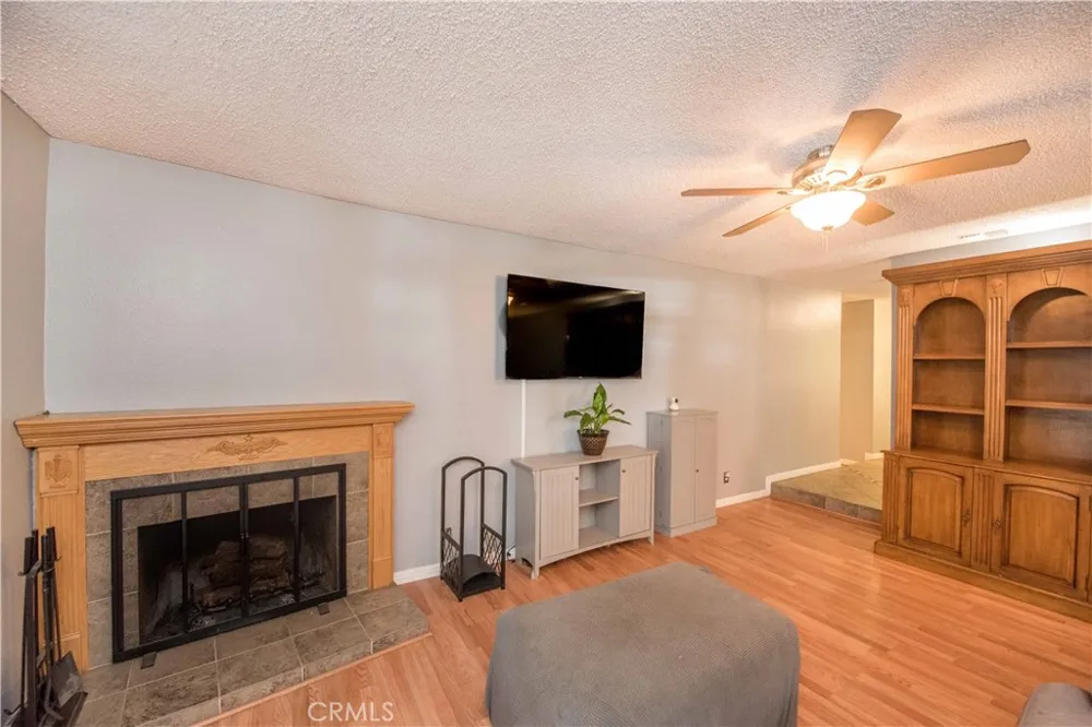 2905 Pepper Street Highland, CA 92346