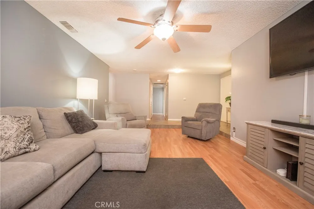 2905 Pepper Street Highland, CA 92346