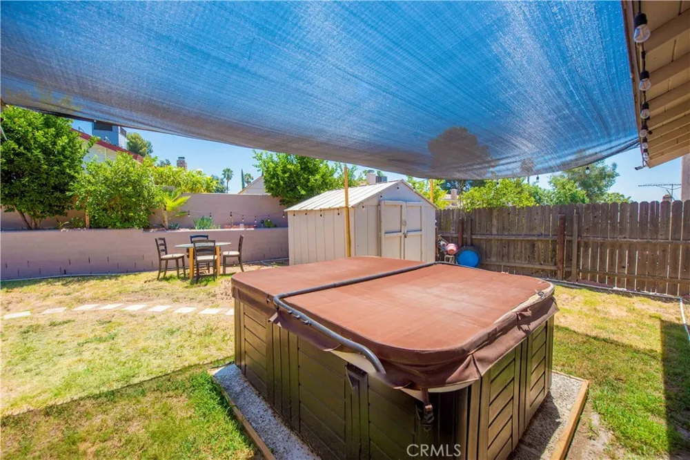 2905 Pepper Street Highland, CA 92346