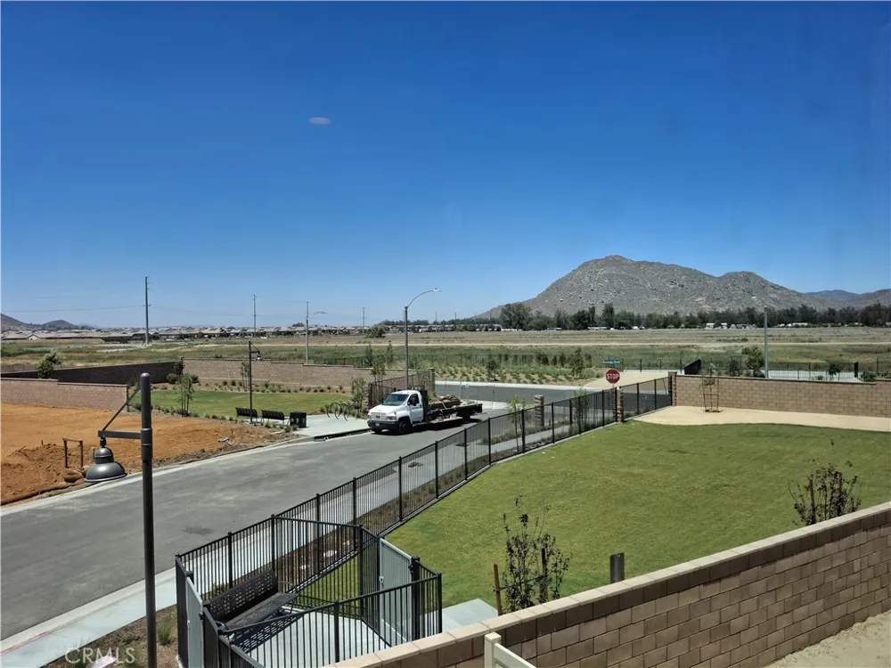 31326 SISKIYOU PASS COURT Winchester, CA 92596
