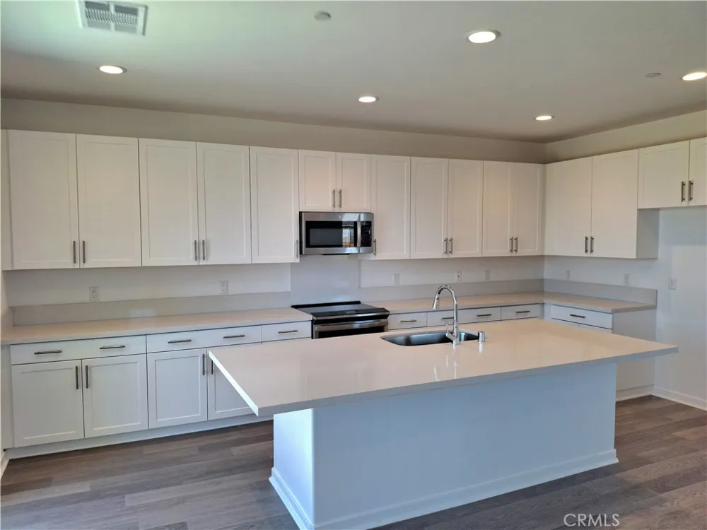 31326 SISKIYOU PASS COURT Winchester, CA 92596