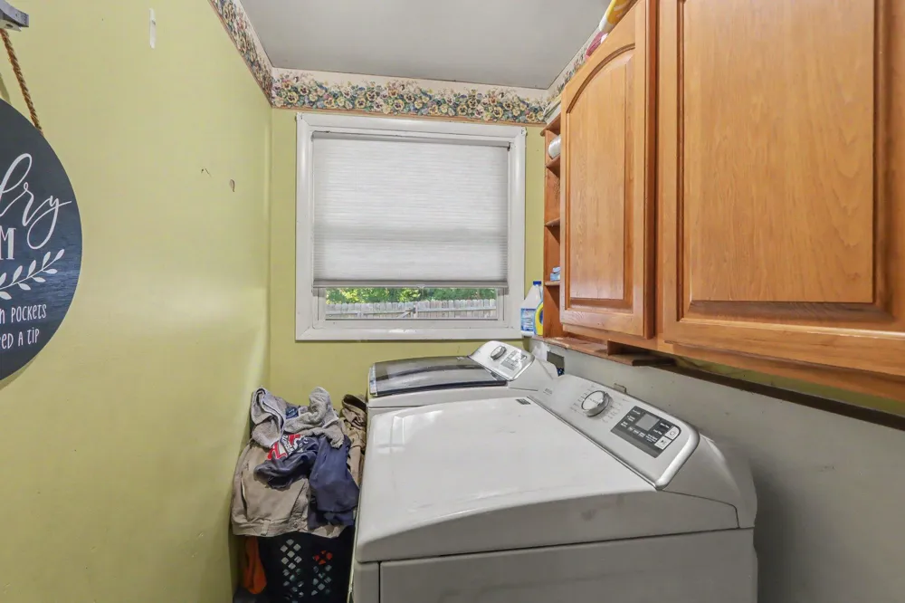241 Avenue A Springfield, MI 49037