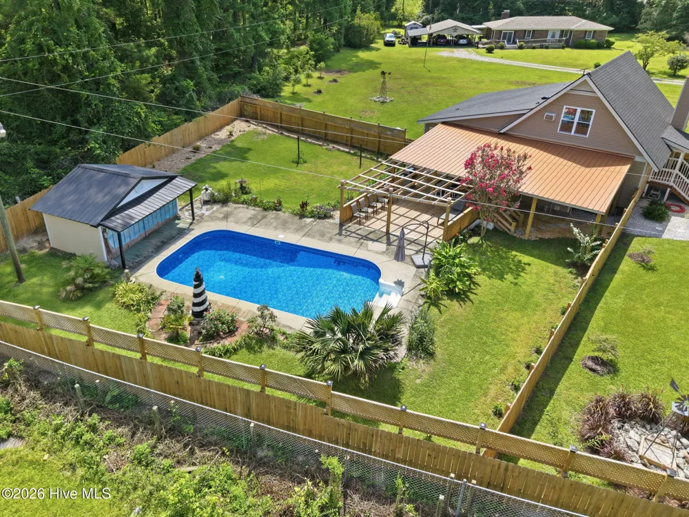 208 Dixon Circle Washington, NC 27889