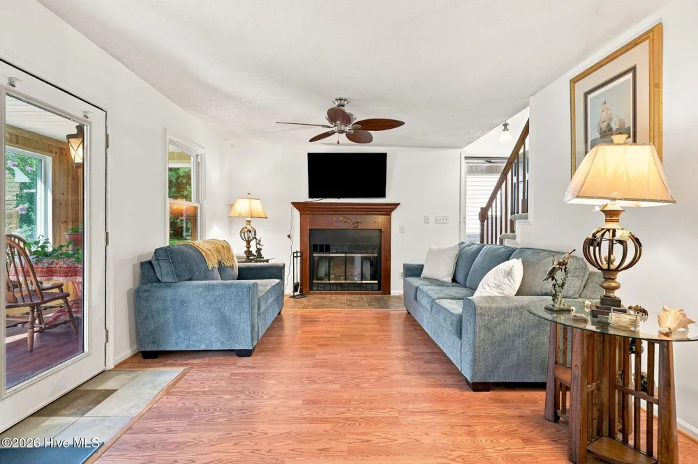 208 Dixon Circle Washington, NC 27889