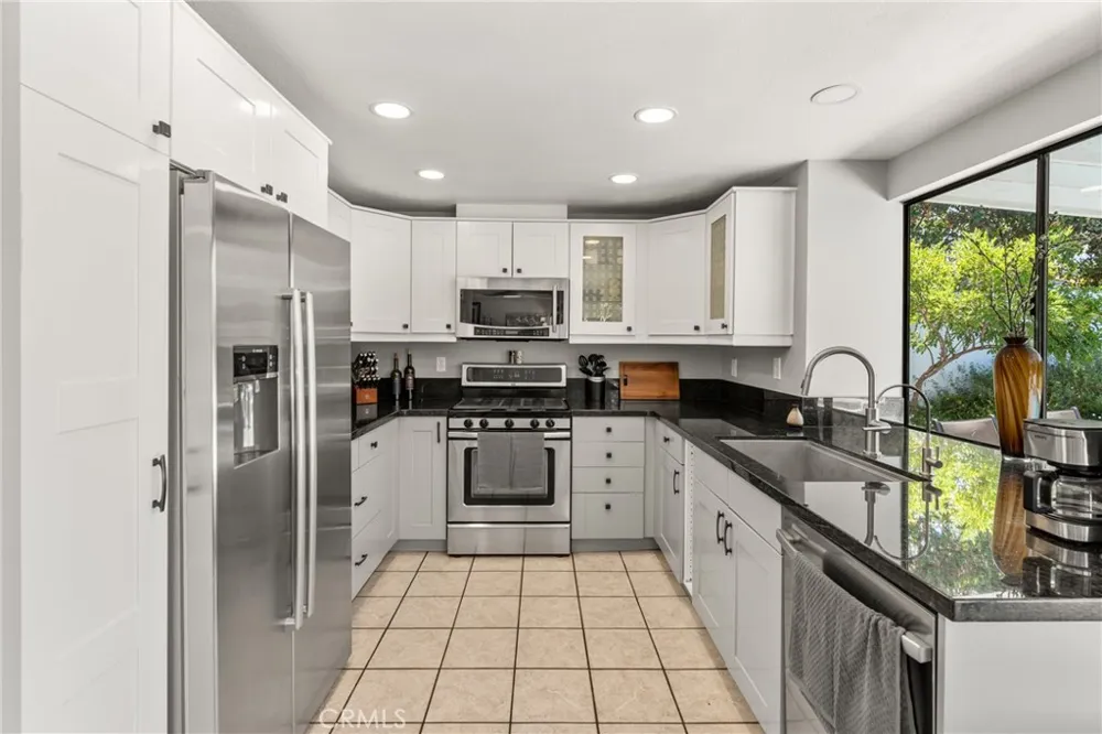 30565 Laramie Avenue Redlands, CA 92374