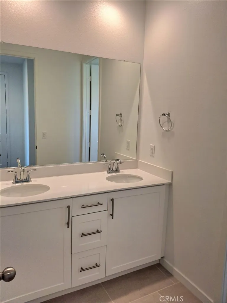 31338 SISKIYOU PASS COURT Winchester, CA 92596