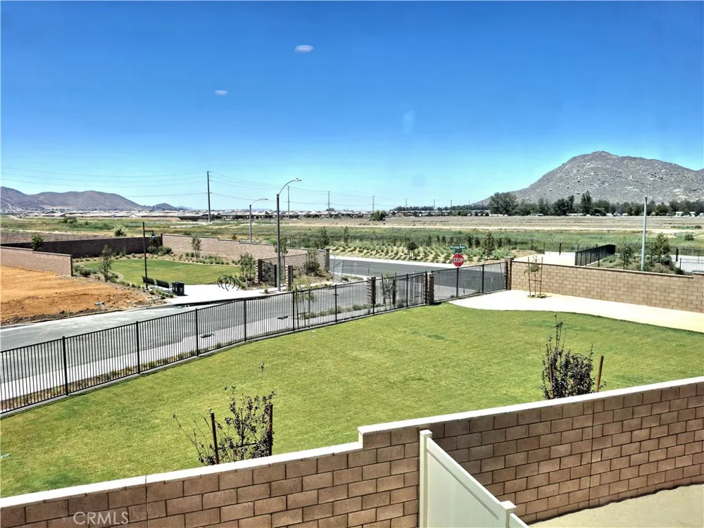 31338 SISKIYOU PASS COURT Winchester, CA 92596