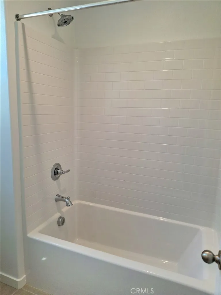 31338 SISKIYOU PASS COURT Winchester, CA 92596